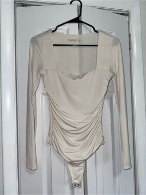 Abercrombie & Fitch Cream Long Sleeve Ruched Square-Neck Bodysuit